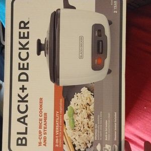 BLACK + DECKER 16 CUP RICE COOKER AND STEAMER